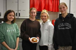 NGHS students earn state recognition in Whipping Up Wellness competition