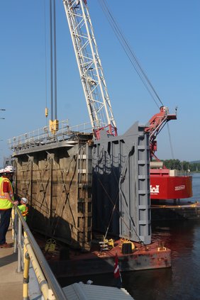 New and old miter gates for Lock and Dam 9