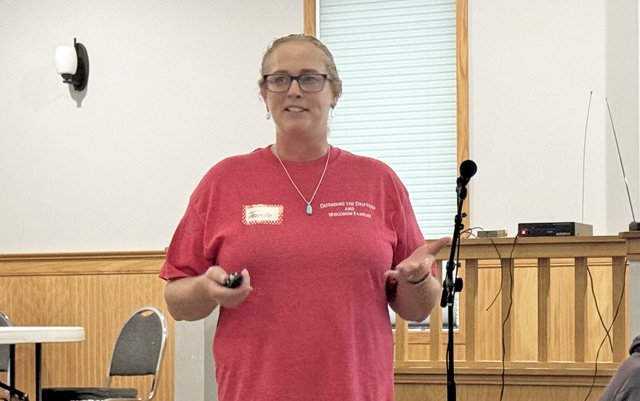 RC No 765 Line Tennille speaks