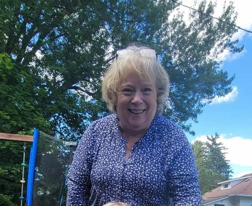 Donna Lou Karasek