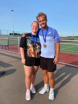 Mark Mueller tennis