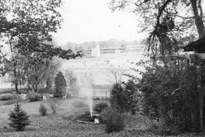 Willis Ludlow home