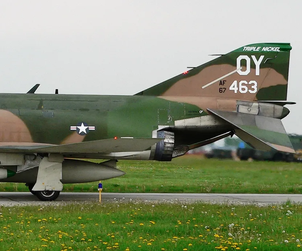 F4 JET