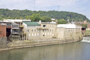 Elkader River Terrace
